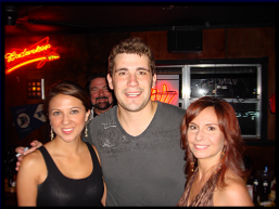 Jenny & Janine with country star Josh Gracin - remember him from american idol - maybe @ 2nd season? He's great!
